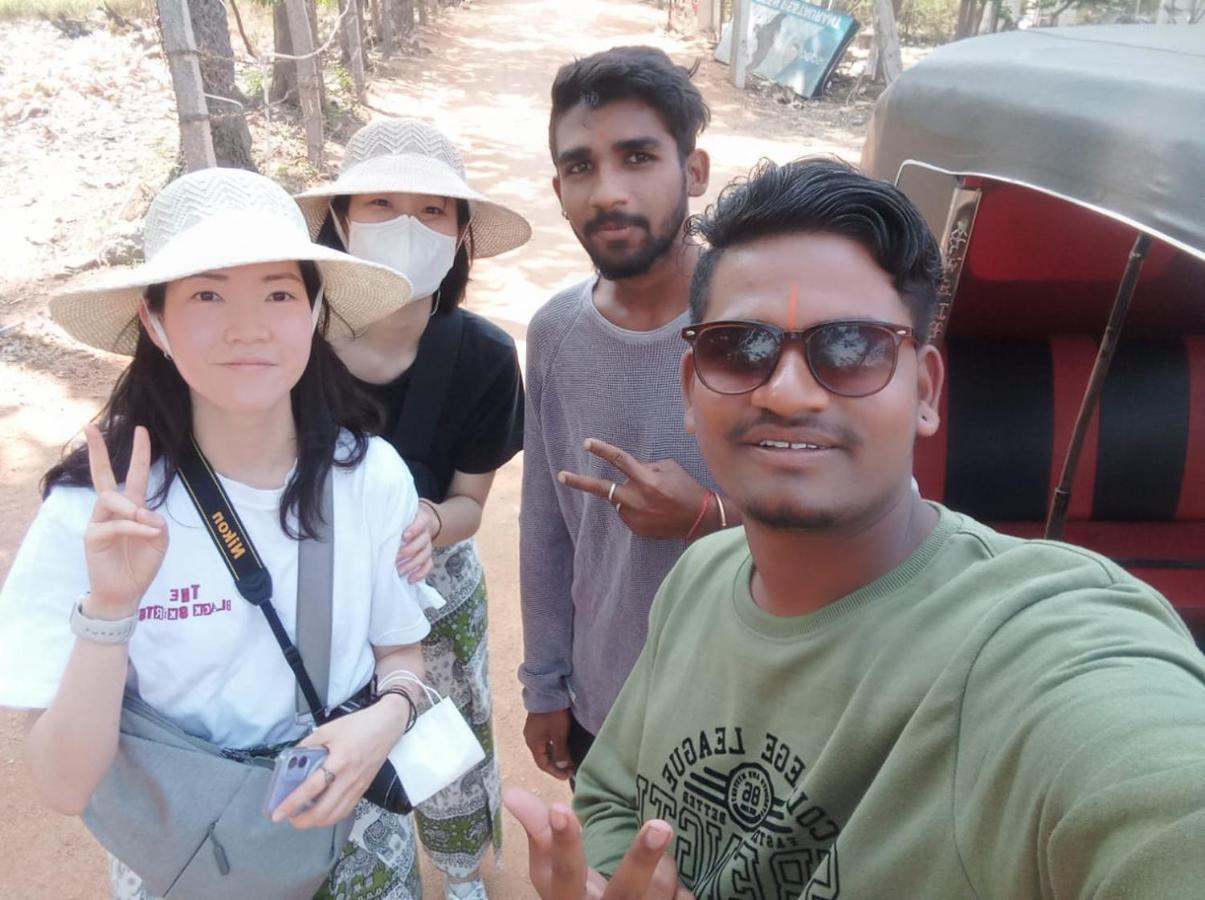 Sahasra Home Stay Hampi هوسبيت المظهر الخارجي الصورة